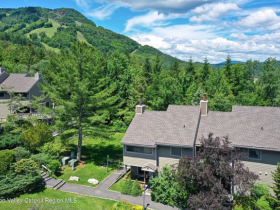 3rd image of 56 Highlands Drive #F1