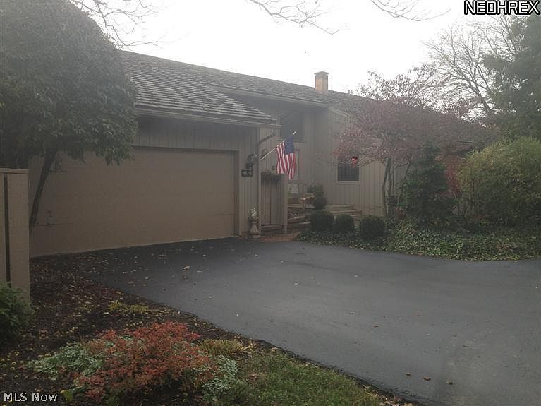 1st image of 483-15 Concord Downs Ln #8-J