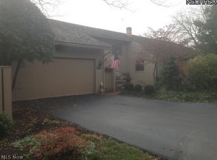 483-15 Concord Downs Ln #8-J, Aurora, OH 44202