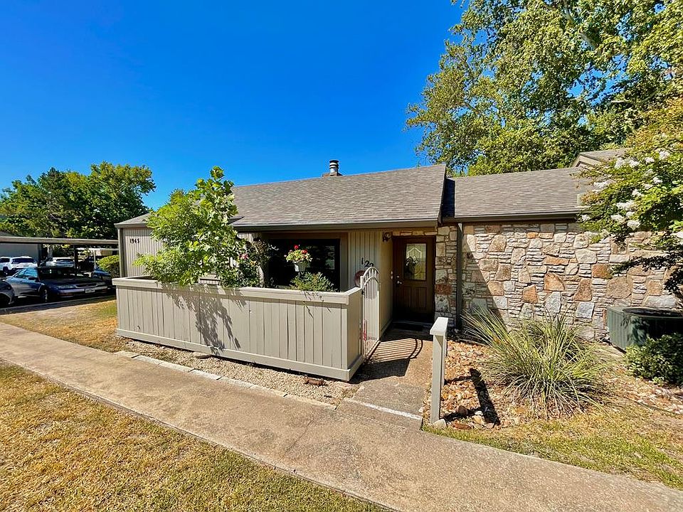 1st image of 1945 W Lane Dr #122
