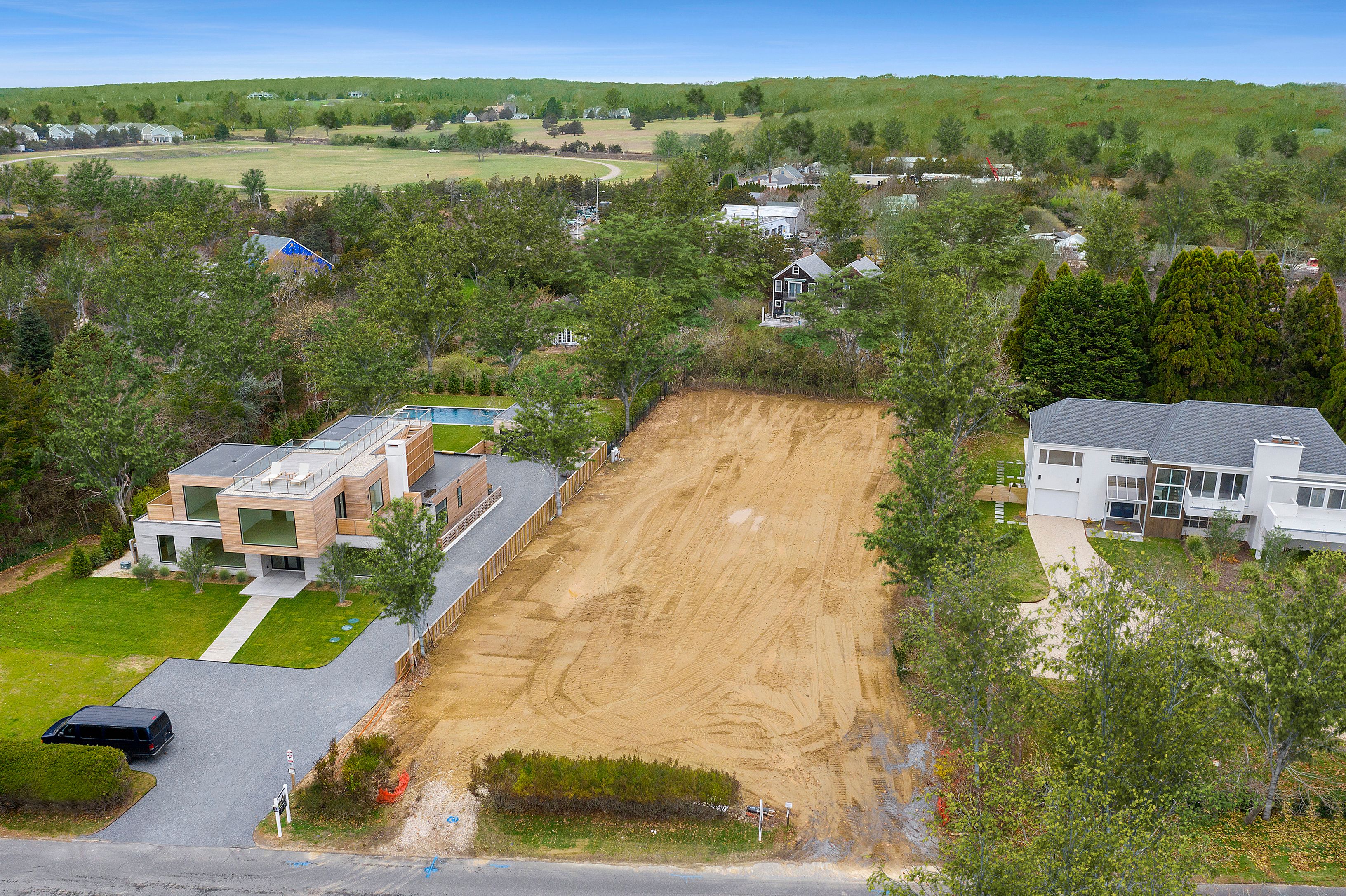 88 Bluff Rd, Amagansett, NY 11930 Out East