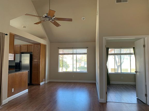 3rd image of 7300 Cronin Cir #2