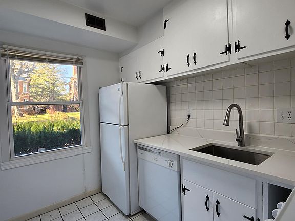 4th image of 342 Fairmont Ave #10606975