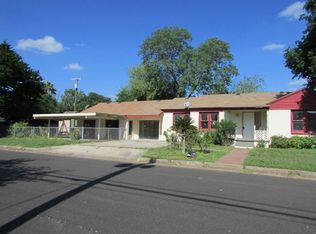 319 E 11th St, Mission, TX 78572