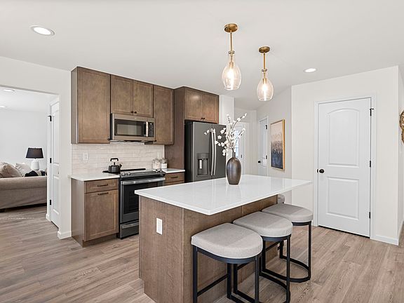 3rd image of 1020 Taylor Green Dr