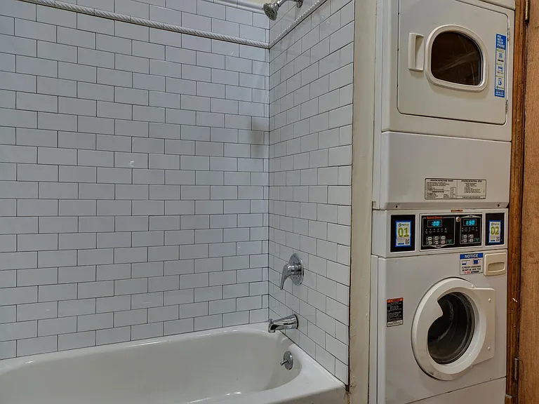 2247 N Lincoln Ave #2 — Photo 15