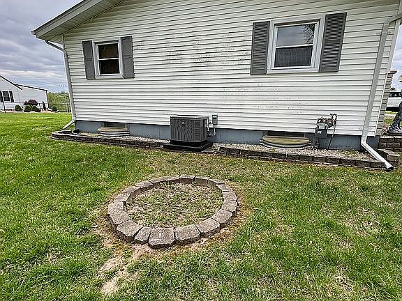 5th image of 700 Emil Dr