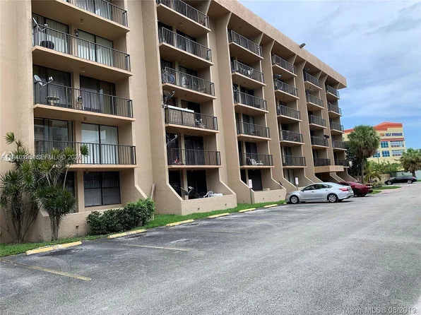 16751 NE 9th Ave, North Miami Beach, FL 33162