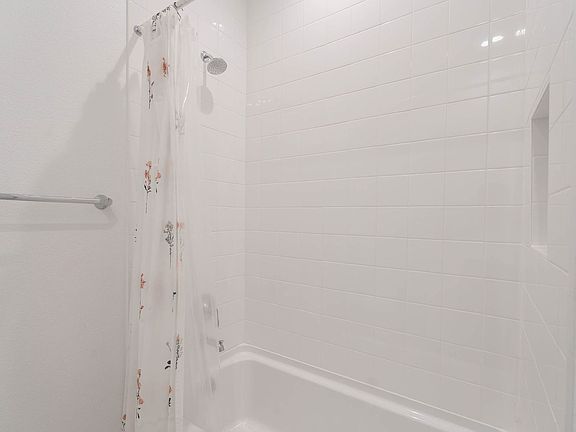 4th image of 2503 Indigo Mountain St