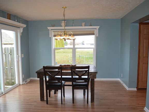 5th image of 1323 White Blossom Dr