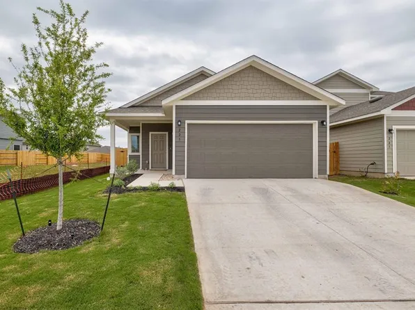 225 Driftwood Ln, Bastrop, TX 78602