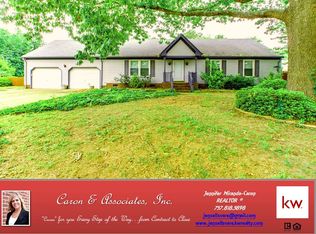 564 Greenway Dr, Chesapeake, VA 23322