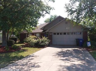 2230 Raintree Dr, Conway, AR 72032