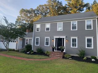 65 Oak Ridge Ln, Bridgewater, MA 02324