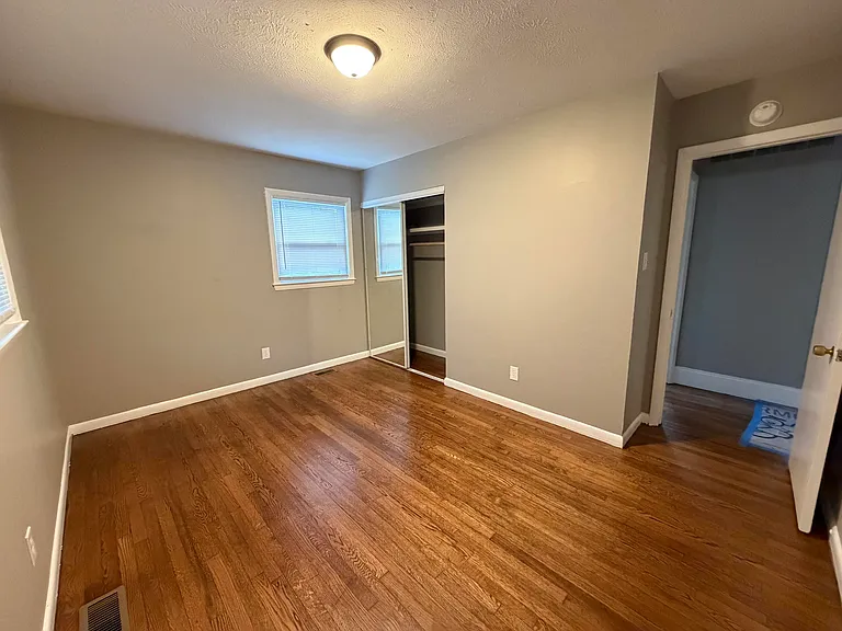 1618 Auburn Dr — Photo 9