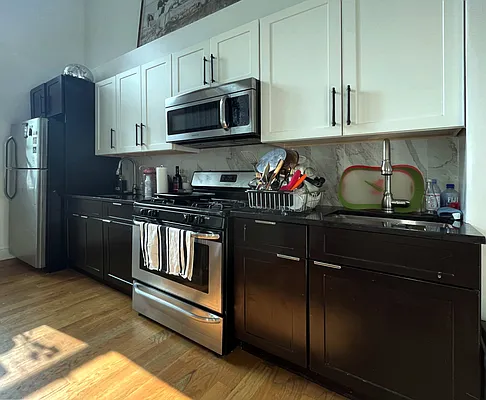 Rented by EXR | media 41