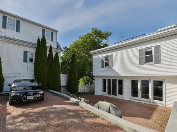 22 N Mead St, Charlestown, MA 02129