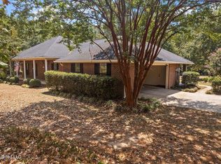 1013 S Main St, Newton, MS 39345