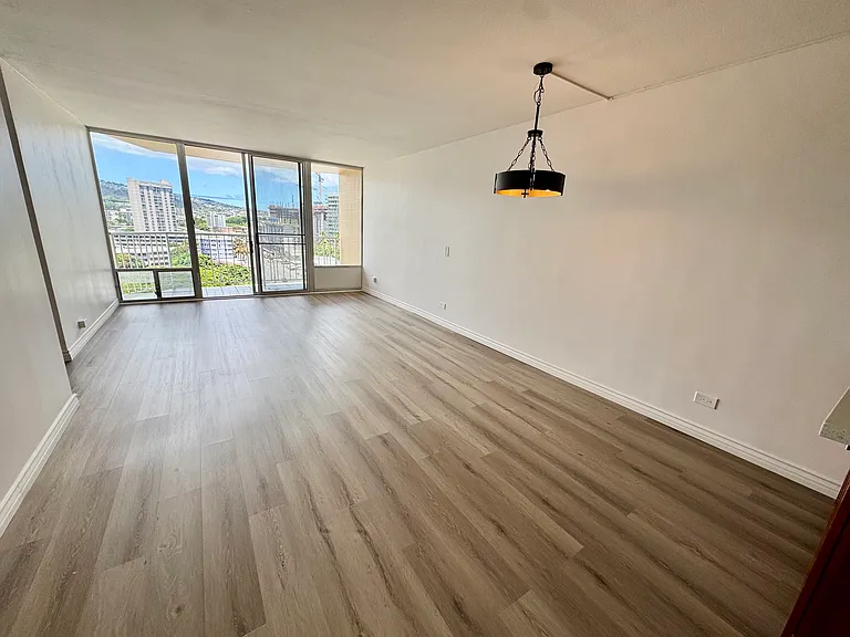 2474 Kapiolani Blvd #1103 — Photo 3