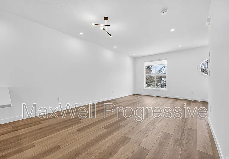 13516 115th Ave NW #18 — Photo 13