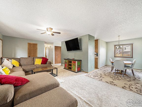5th image of 3930 Logan Dr
