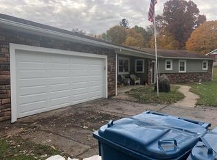 1104 Riley Rd, Kendallville, IN 46755