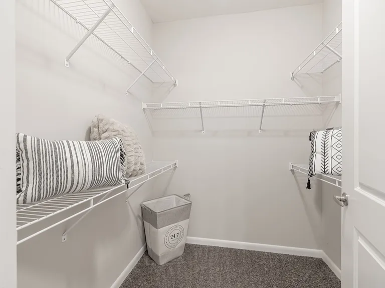 South Ridge — Photo 9