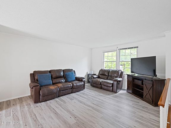 4th image of 8611 Bost Ln