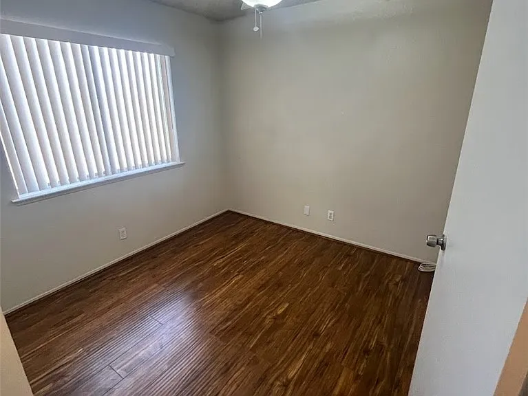 914 Scarlet Ridge Dr — Photo 21