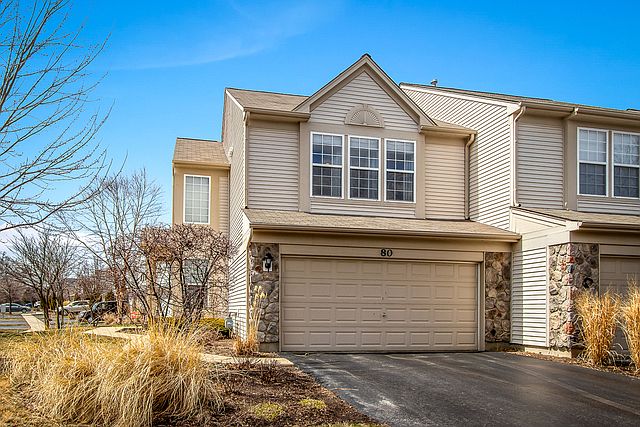 1st image of 80 W Buckingham Dr