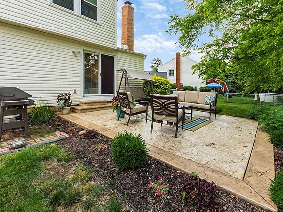 5th image of 6720 Chatsworth Ct