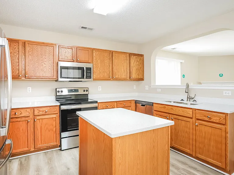 70 Brookhaven Dr — Photo 9