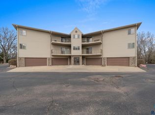 1641 S Cleveland Ave APT 206, Sioux Falls, SD 57103