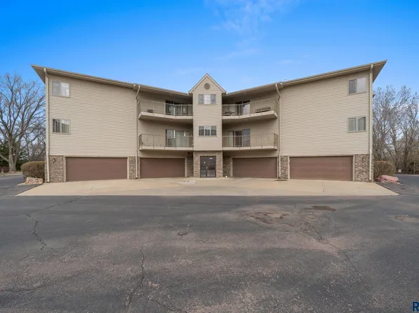 1641 S Cleveland Ave APT 206, Sioux Falls, SD 57103