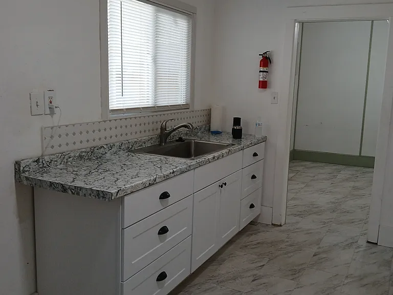 13314 Aster St — Photo 2
