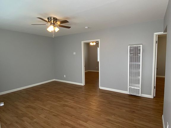 3rd image of 4361 Parks Ave