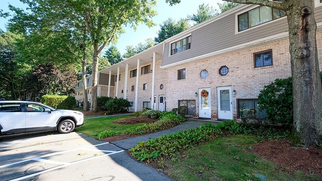 75 Farrwood Dr #75, Haverhill, MA 01835 | Zillow