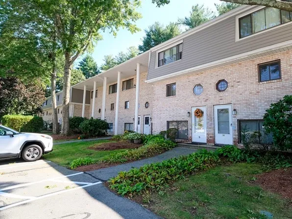 75 Farrwood Dr, Haverhill, MA 01835