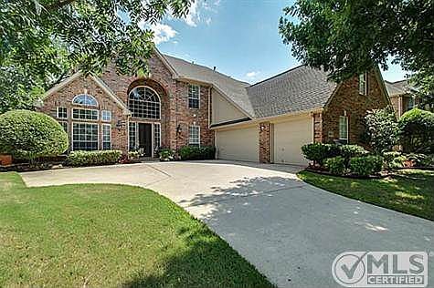 1st image of 2813 Lake Ville Ln