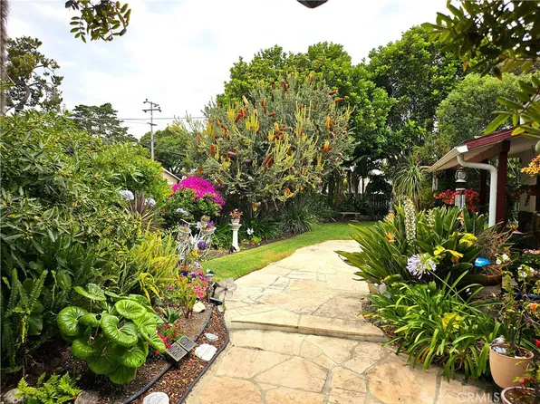 209 Walnut St, Arroyo Grande, CA 93420