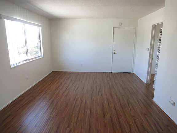 5th image of 10960 Campus St APT 6