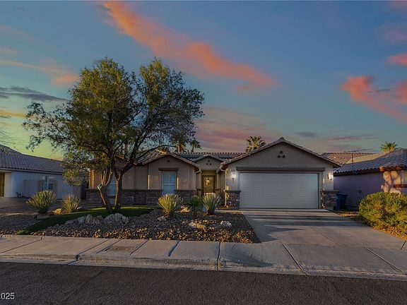 3rd image of 8354 Woodland Prairie Ave