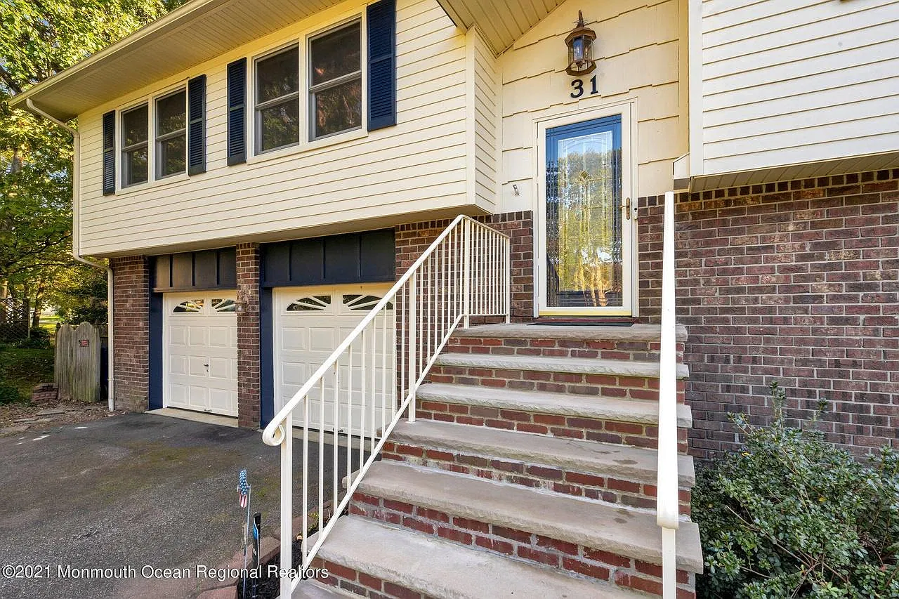 4 bed, 1814 sqft, $3,600 — Photo 3