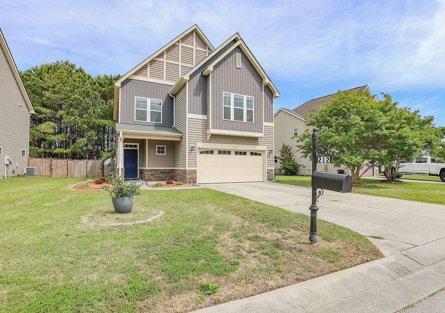 The Landing at Mill Creek community! Washer / Dryer included — Photo 3