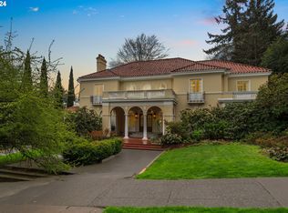 2400 SW Park Pl, Portland, OR 97205