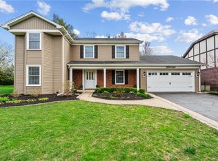 25W145 Setauket Ave, Naperville, IL