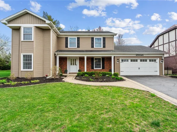 25W145 Setauket Ave, Naperville, IL 60540