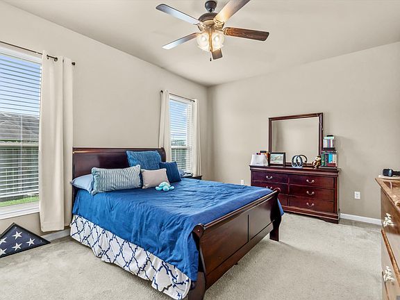 4th image of 11402 Ashwood Ct