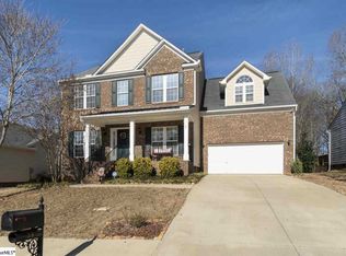 23 Waters Reach Ln, Simpsonville, SC 29681