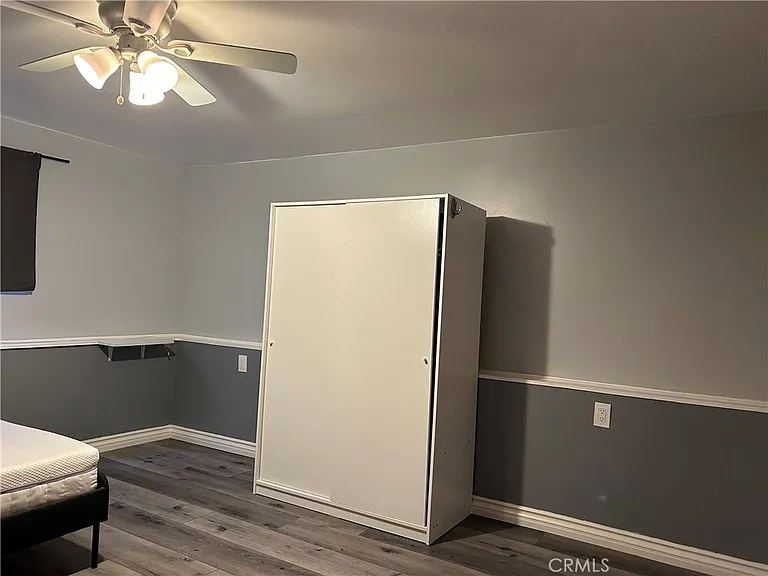 2126 Grandview Dr — Photo 6